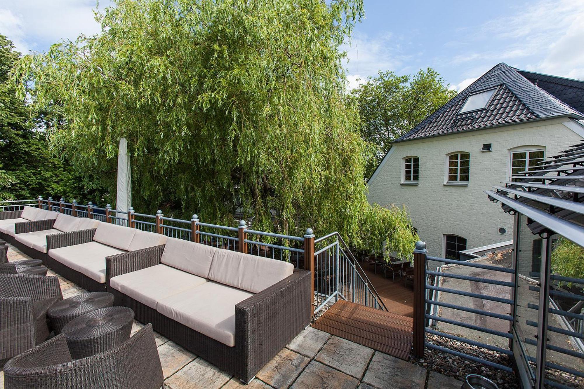 Hotel Schnellenburg Düsseldorf Exterior foto